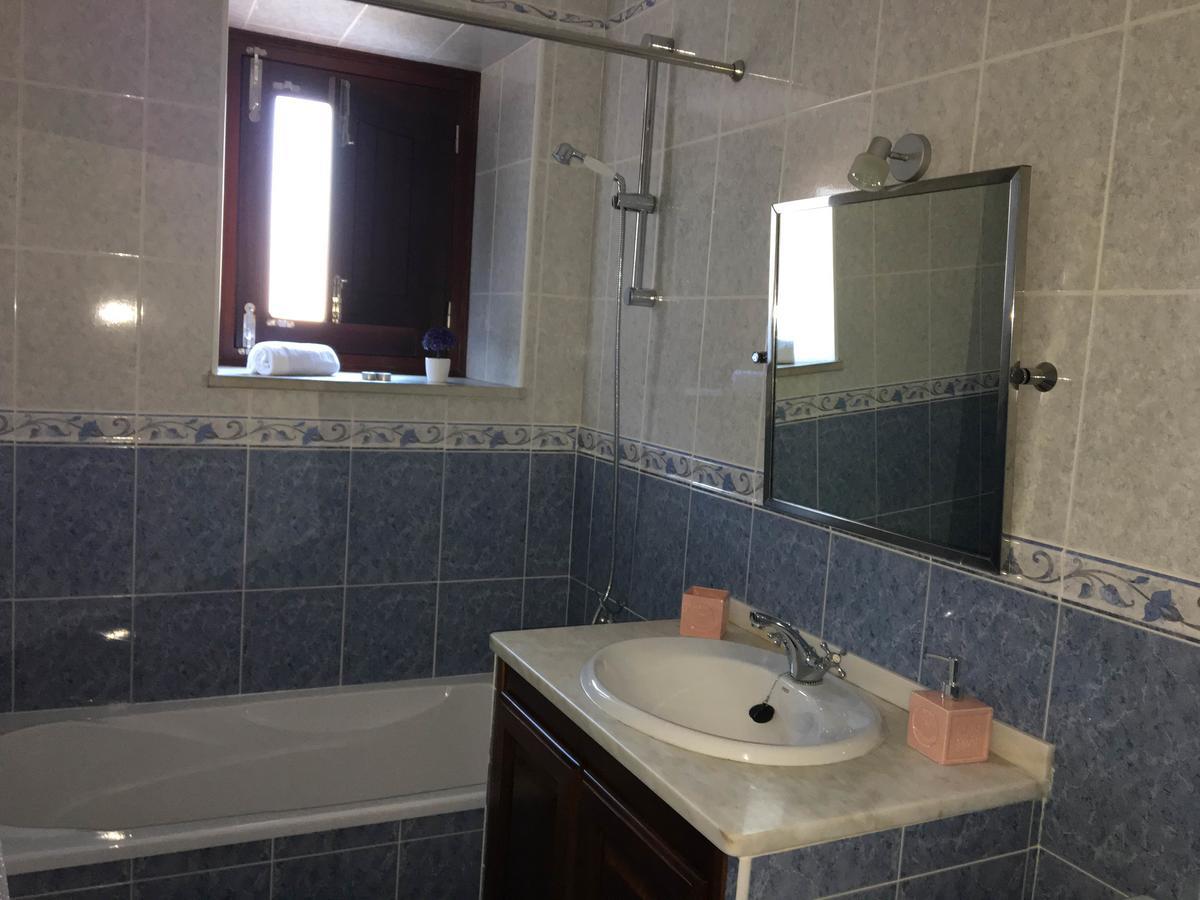Refugio Da Vila Монсарас Екстериор снимка